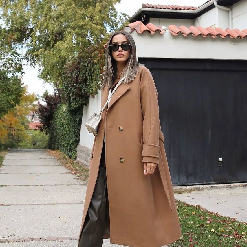 TRENCH COAT